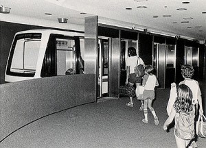 Houston airport WEDway station